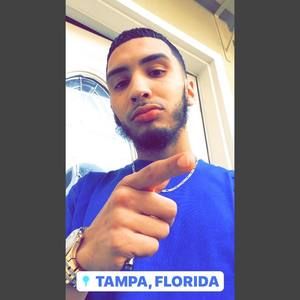 Meet your Posher, Alex